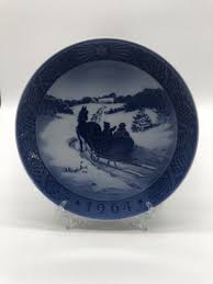 1964 Royal Copenhagen Denmark “Fetching The Christmas Tree” Plate Kai Lange II | eBay