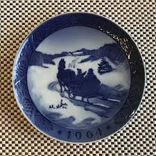 1964 ROYAL COPENHAGEN FETCHING THE CHRISTMAS TREE ~ PLATE ~ 7-1/8" ~ GORGEOUS! | eBay