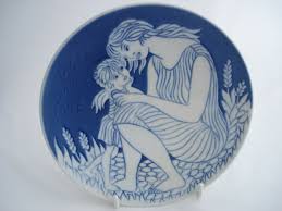 ROYAL COPENHAGEN MOTHER'S DAY WALL PLATE | eBay