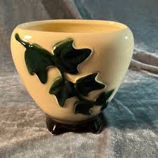 Vintage Royal Copley "IVY" Vase White with Green Ivy leaves ...