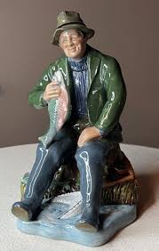 VINTAGE Royal Doulton HN2258 7 1/2” A Good Catch 1965 ...