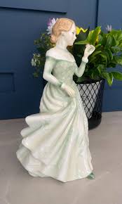 Royal Doulton Figurine Grace - Etsy