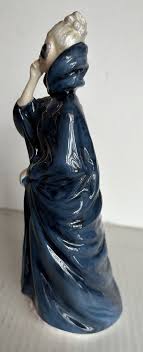 1972 Royal Doulton England Bone China Masque H.N 2554 Masque ...