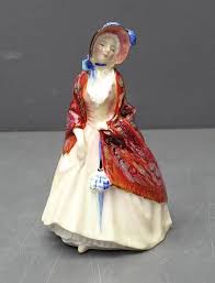 Royal Doulton PAISLEY SHAW 6.25" Bone China Woman Figurine ...