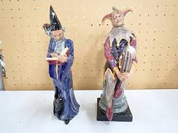 Perfect Pair Hn581 Royal Doulton Figurine
