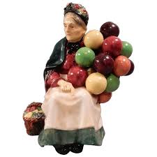 Early Royal Doulton Figure " The Old Balloon Seller", dated ...