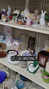 let's go thrifting! what will I find today? happy thrifting ...