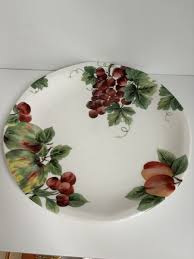 Royal Doulton Fine China DINNER PLATE - Vintage Grape ...