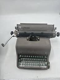 1956 Royal HH Typewriter with Green Keys - Complete | eBay