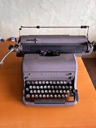 ROYAL Typewriter Antique Vintage Operation Not Confirmed ...
