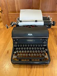 Vintage 1940s Royal Typewriter TESTED & WORKING | eBay