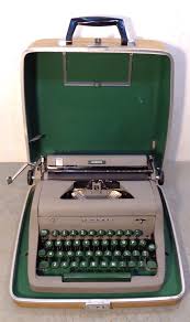 VTG 1954 Royal Keystone Manual Typewriter With Hard Case ...