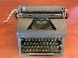 Vintage Royal Quiet Deluxe Portable Typewriter With Original ...