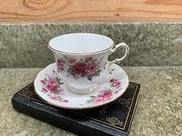 Vtg Queen Anne Ridgeway English Bone China Teacup Cup & Saucer Floral 8544 | eBay