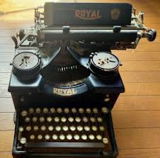 Royal Manual Typewriter Made In USA Vintage Antique 1940 ...