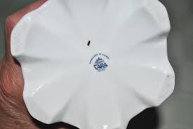 Royal Tara 8 1/4 Each High Shamrock 6 Side Hexagon Vase Fine ...