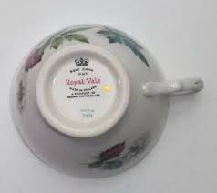 Royal Vale Ridgeway Bone China TeaCup & Saucer Set 7974 | eBay