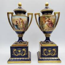 Sold at Auction: Set of 2 Antique Royal Vienna Porcelain Urns