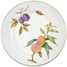Evesham Gold Dinner Plate by Royal Worcester | Replacements ...