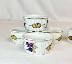 Vintage English Rustic European Royal Worcester Evesham ...