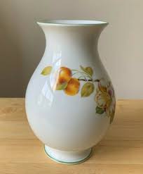 ROYAL WORCESTER ASHFORD 8.5" Green Trim Vase - Fruits ...