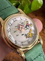 Montre Mickey Pluto rétro Disney bracelet en cuir de collection du Japon | eBay