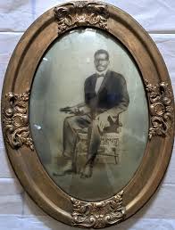 Lot - Antique 19th C. Oval Bubble Glass African American ...