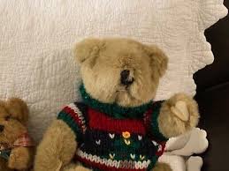 TWO VERY CUTE BEARS WITH MOVEABLE ARMS, LEGS,AND HEAD SMALL ...