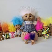 Huge Lot of Vintage Troll Dolls, Russ, Dam, Mini Trolls ...