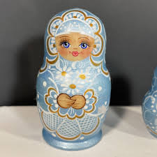Nesting Russian Dolls 4 Pc Set Hand Painted by Elena Beytane Matryoshka Ice Blue | eBay