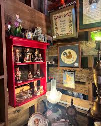 Country Lane Antiques 20% OFF ENTIRE BOOTH #vtg #decor #books #furniture #pictures #collectables #theshabbychickmarketplace