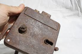 Antique 1900 Rusted Iron Door Lock Medieval Door Lock Shabby ...