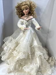 Danbury Mint 26" Beautiful Bride 2007 Doll "Winter Bliss" by ...
