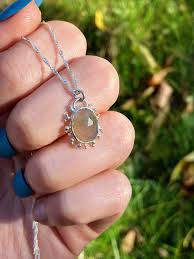 Moss Agate and Sterling Silver Pendant Necklace With ...