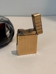 Vintage S.T. Dupont Ligne 1 Short Lighter With Gold ...