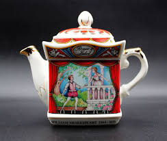 Vintage Sadler Shakespeare Romeo and Juliet Tea Pot! Good Condition! | eBay