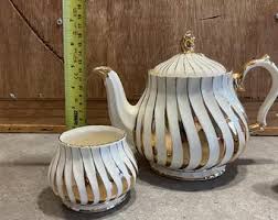 Vintage Sadler Teapot Set: Ivory & Gold Swirl Porcelain ...
