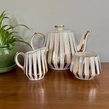 Vintage Sadler Tea Set, Sadler Teapot, Sugar Bowl and Milk ...