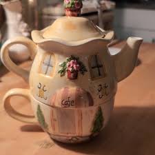 GANZ | Kitchen | Available Vintage Tea Pot With Lid And Tea ...