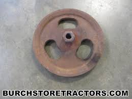 C22 or L22 Sickle Bar Mower Flywheel Shaft Pulley for ...