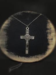 Sterling Silver Jesus Christ Pendant, Jesus Crucifixion Pendant, Jesus Crucifix Necklace, Gift for Mother, Gift for Father, Unisex Gift - Etsy UK