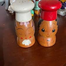 Kitchen | Man And Woman Chef Salt And Pepper Shakers | Poshmark