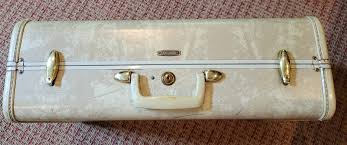 1950s Samsonite Medium Sized Suitcase Style 4521 Suitcase ...