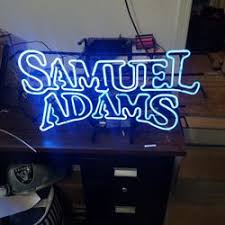Neon light for Sale in Fairfield, CA - OfferUp