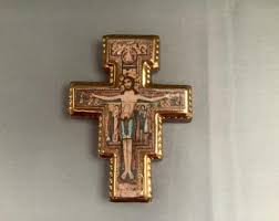 Vintage Brass Crucifix, Jesus Christ, Brass Jesus Our Lord, on the Cross, Patterns Engraved in Cross INRI, 1930s - Etsy India