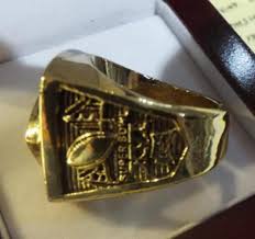 Sold at Auction: 1981 Joe Montana Super Bowl Ring (copy)