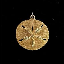 JEANNE | Jewelry | Vintage Gold Tone Sand Dollar Pendant ...