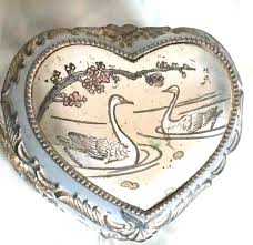 Vtg Sankyo Music/Trinket Box Heart Shape Swan Ducks Chariots ...