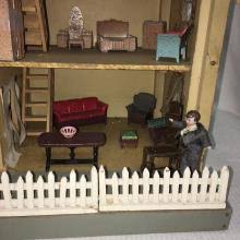 Sold at Auction: Schoenhut Doll House