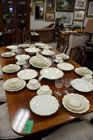 Sold at Auction: Rosenthal Pompadour china dinnerware set to ...